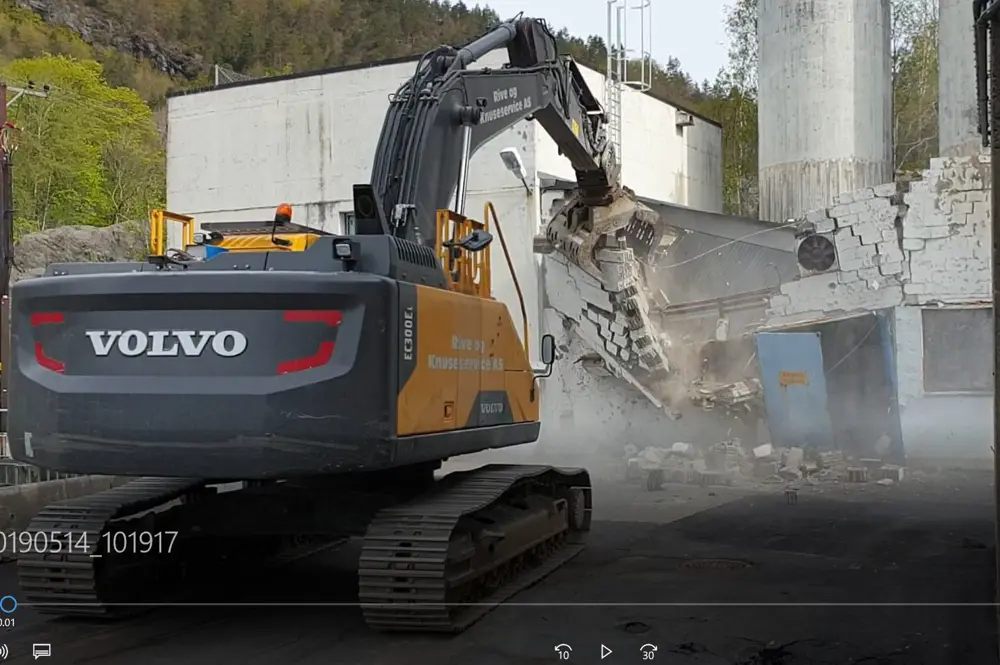 Rivingen på Boen i gang – VIDEO_boenriving.jpg