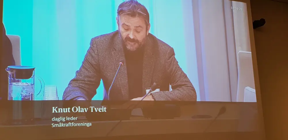 Finanskomiteen orientert om effekten av grunnrenteskatt på småkraft_stortkot-e1540549044717.jpg