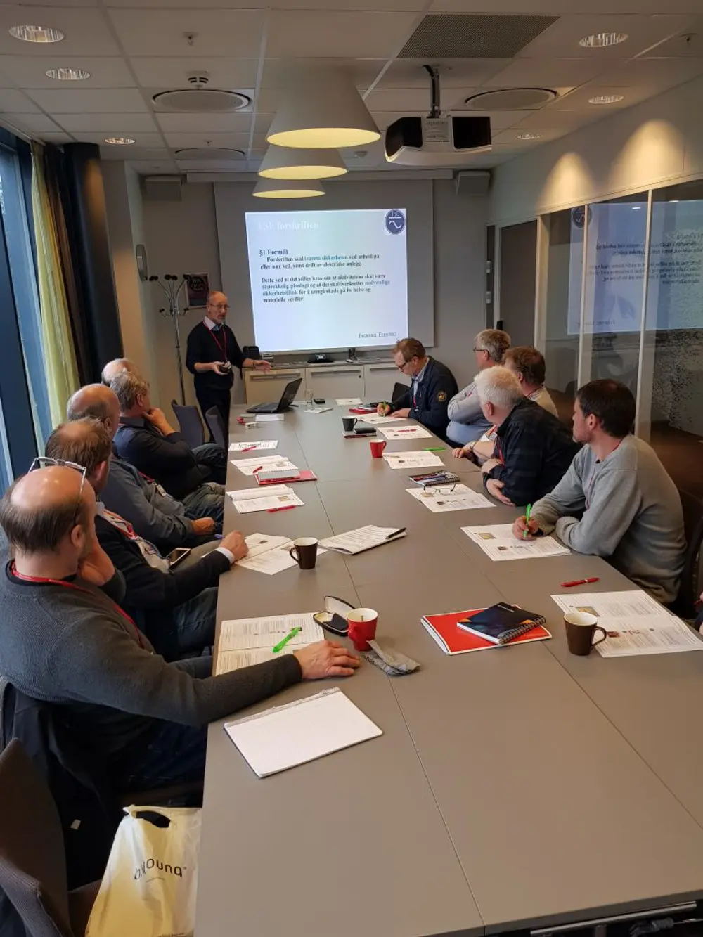 FSE-kurs på Småkraftdagane: Ledige plassar_Dagfinn-Nilssen-holder-kurs-under-Småkraftdagane-2018-768x1024.jpg