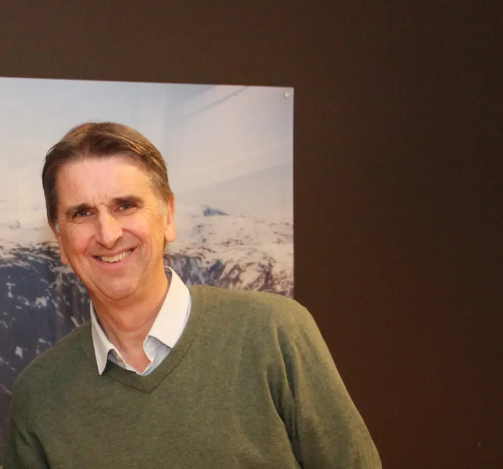 Tror hydrogen kan utløse småkraft uten nett_2020-01-21-Avtale-Russvik-scaled-e1582104533507.jpg